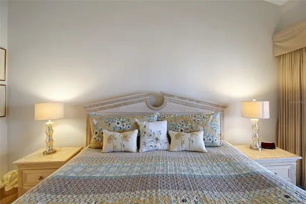 $5,000 | 1391 Siesta Bayside Drive, Unit 1391B, Sarasota, FL 34242