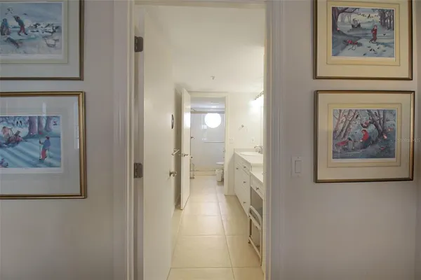 $5,000 | 1391 Siesta Bayside Drive, Unit 1391B, Sarasota, FL 34242