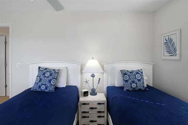 $5,000 | 1391 Siesta Bayside Drive, Unit 1391B, Sarasota, FL 34242