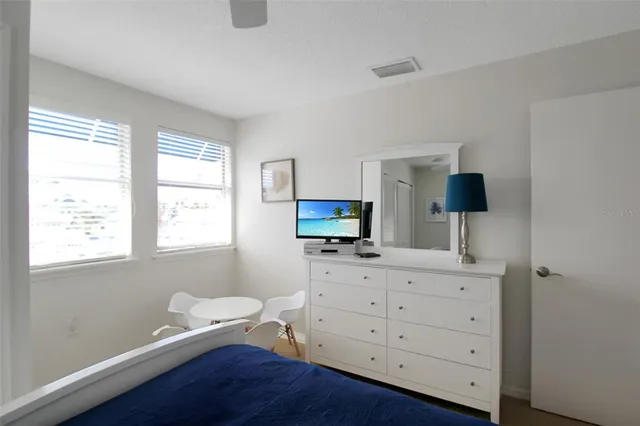 $5,000 | 1391 Siesta Bayside Drive, Unit 1391B, Sarasota, FL 34242