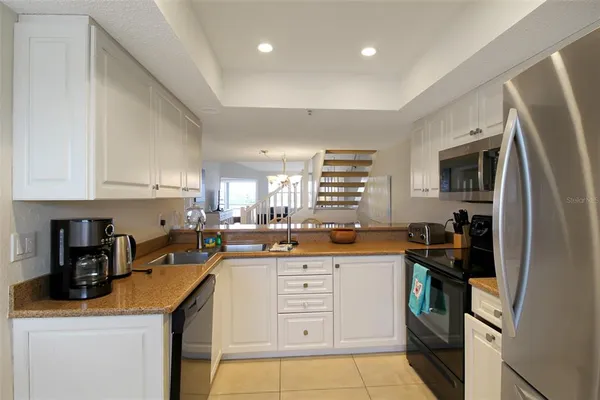 $5,000 | 1391 Siesta Bayside Drive, Unit 1391B, Sarasota, FL 34242