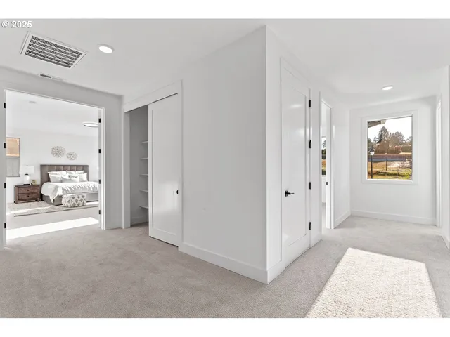 $899,924 | 3245 Butte Drive, Forest Grove, OR 97116