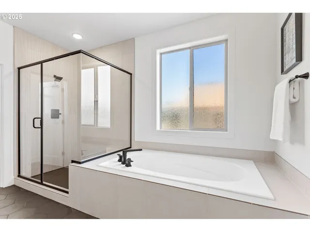 $899,924 | 3245 Butte Drive, Forest Grove, OR 97116