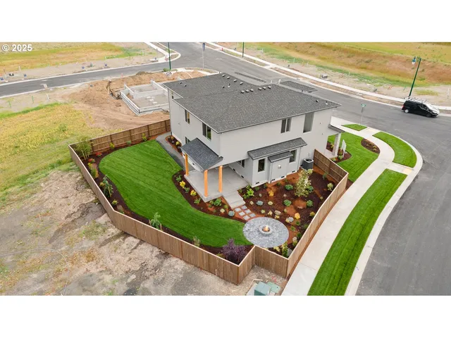 $899,924 | 3245 Butte Drive, Forest Grove, OR 97116