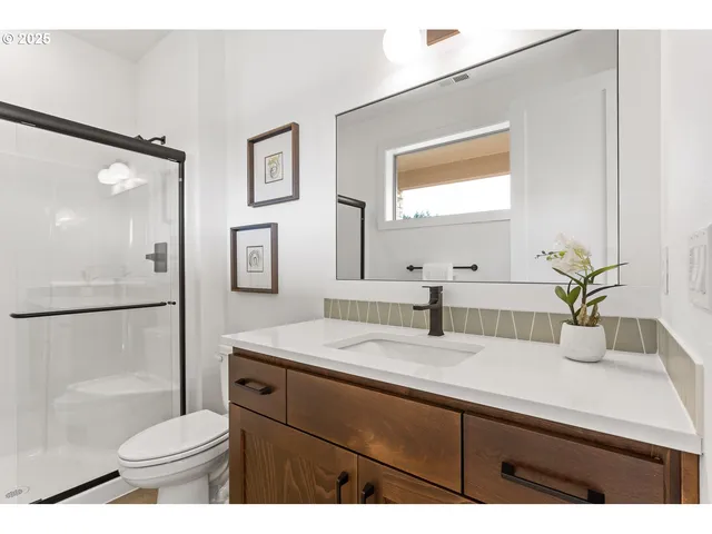 $899,924 | 3245 Butte Drive, Forest Grove, OR 97116