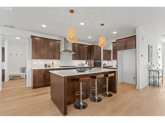 $899,924 | 3245 Butte Drive, Forest Grove, OR 97116