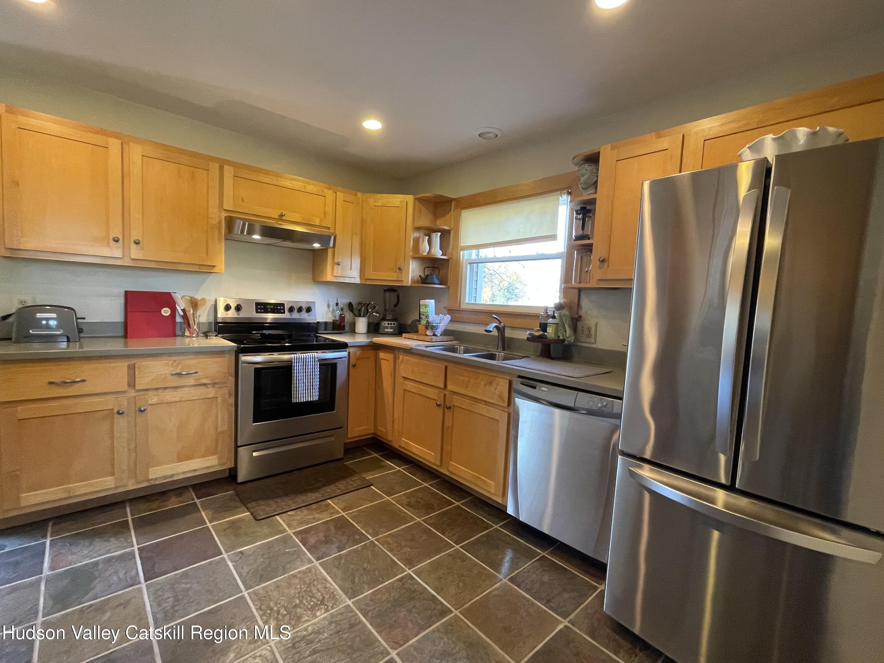 37 Garage Place Road Ghent, NY 12075 - Photo 7 of 36 Kitchen