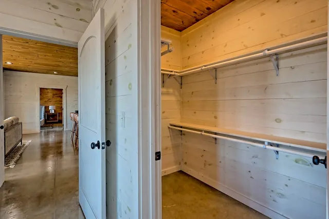 $1,547,000 | 530 Tower Road, Mineral Bluff, GA 30559