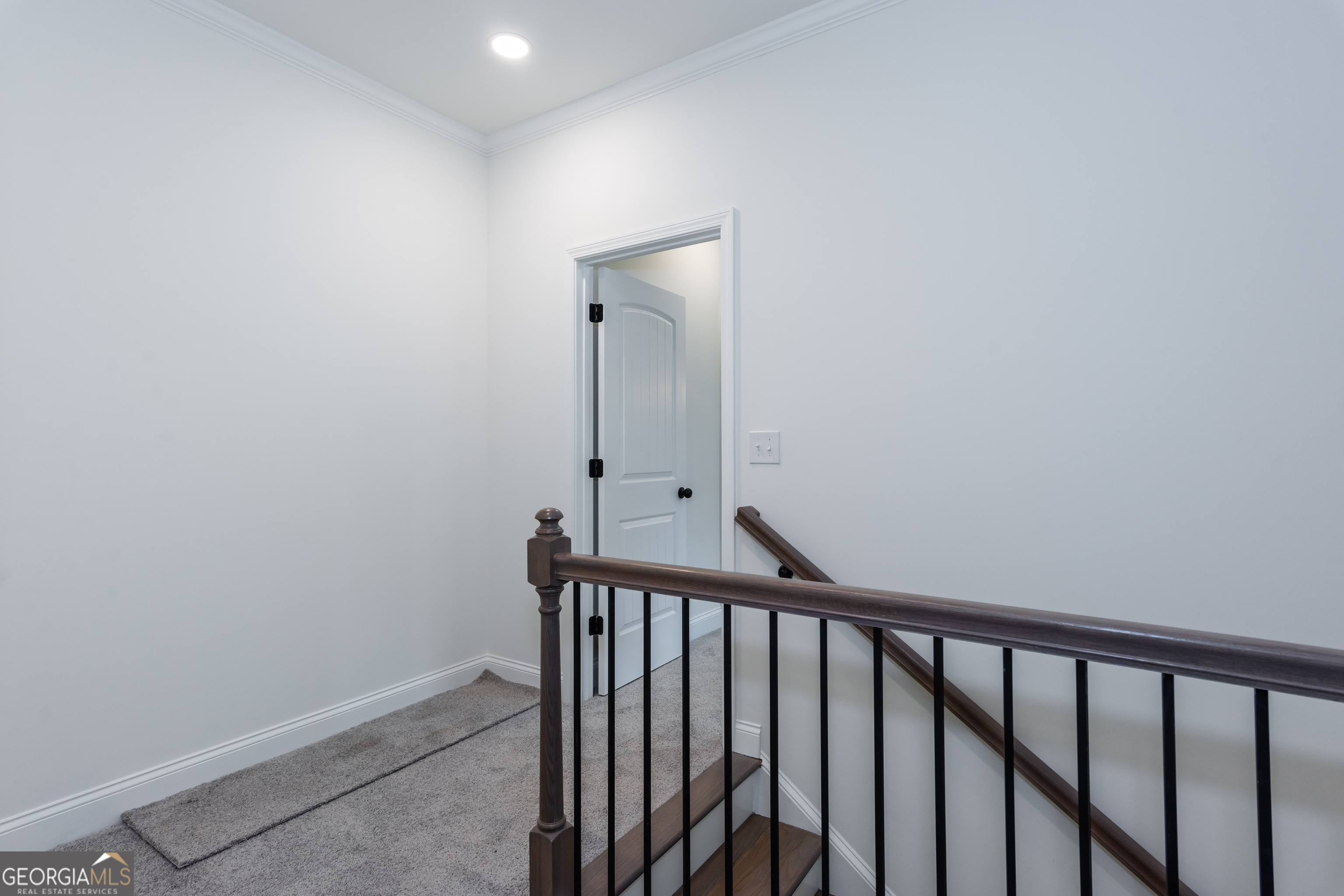 3342 Landings S Drive Southwest Atlanta, GA 30331 - Photo 18 of 34 a view of a hallway with a door