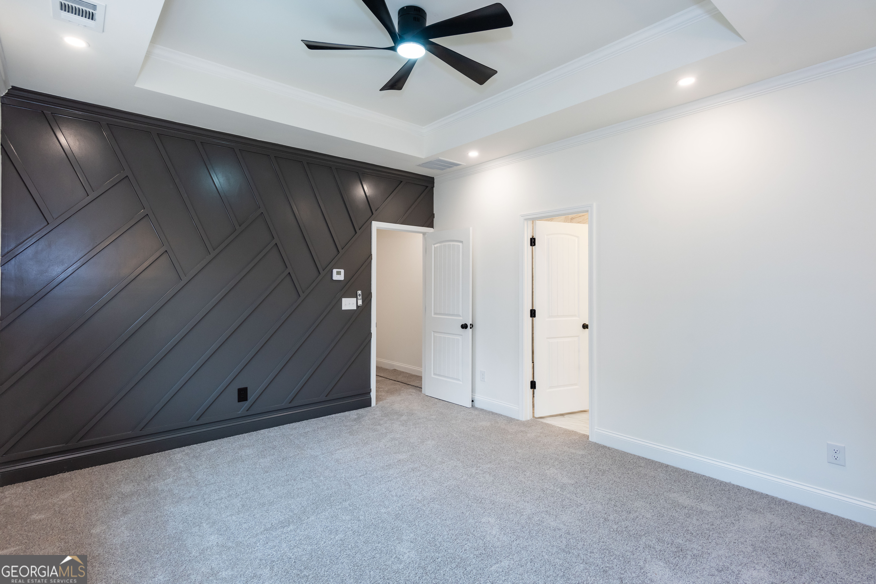 3342 Landings S Drive Southwest Atlanta, GA 30331 - Photo 21 of 34 a view of an empty room