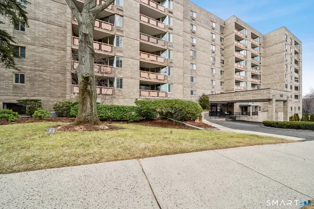 $510,000 | 143 Hoyt Street, Unit 2H, Stamford, CT 06905