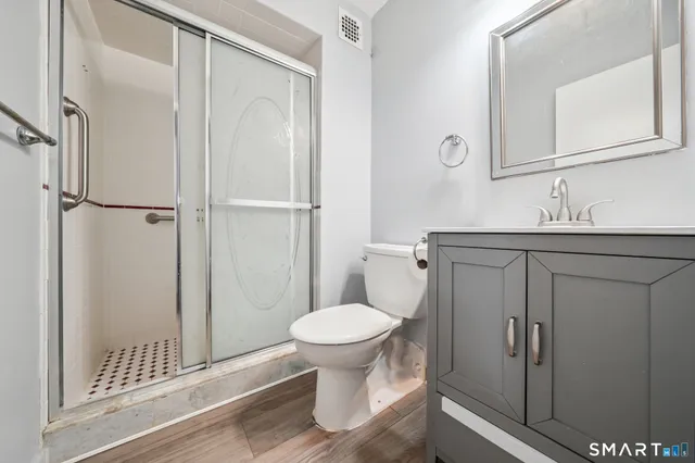 $510,000 | 143 Hoyt Street, Unit 2H, Stamford, CT 06905