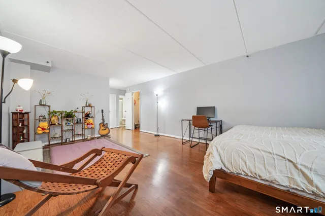 $510,000 | 143 Hoyt Street, Unit 2H, Stamford, CT 06905