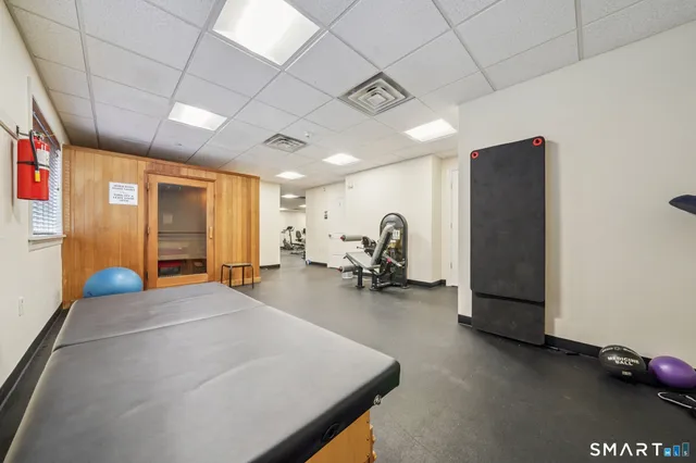 $510,000 | 143 Hoyt Street, Unit 2H, Stamford, CT 06905