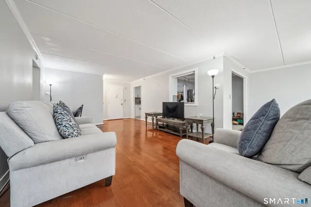 $510,000 | 143 Hoyt Street, Unit 2H, Stamford, CT 06905