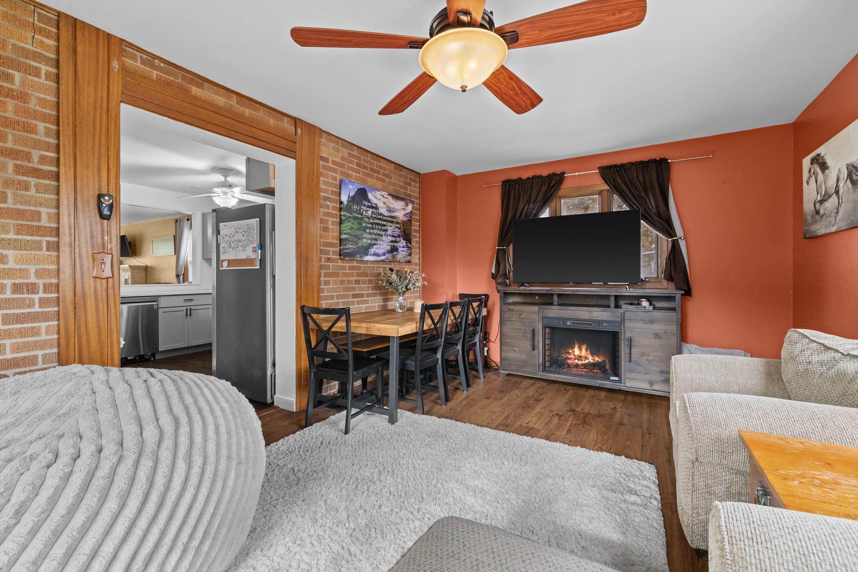 613 Parish Street Delavan, WI 53115 - Photo 27 of 44 26-IMG_3465