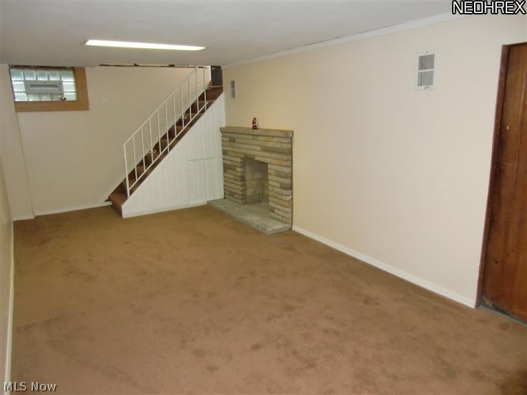 1131 Pennfield Road Cleveland, OH 44121 - Photo 9 of 23