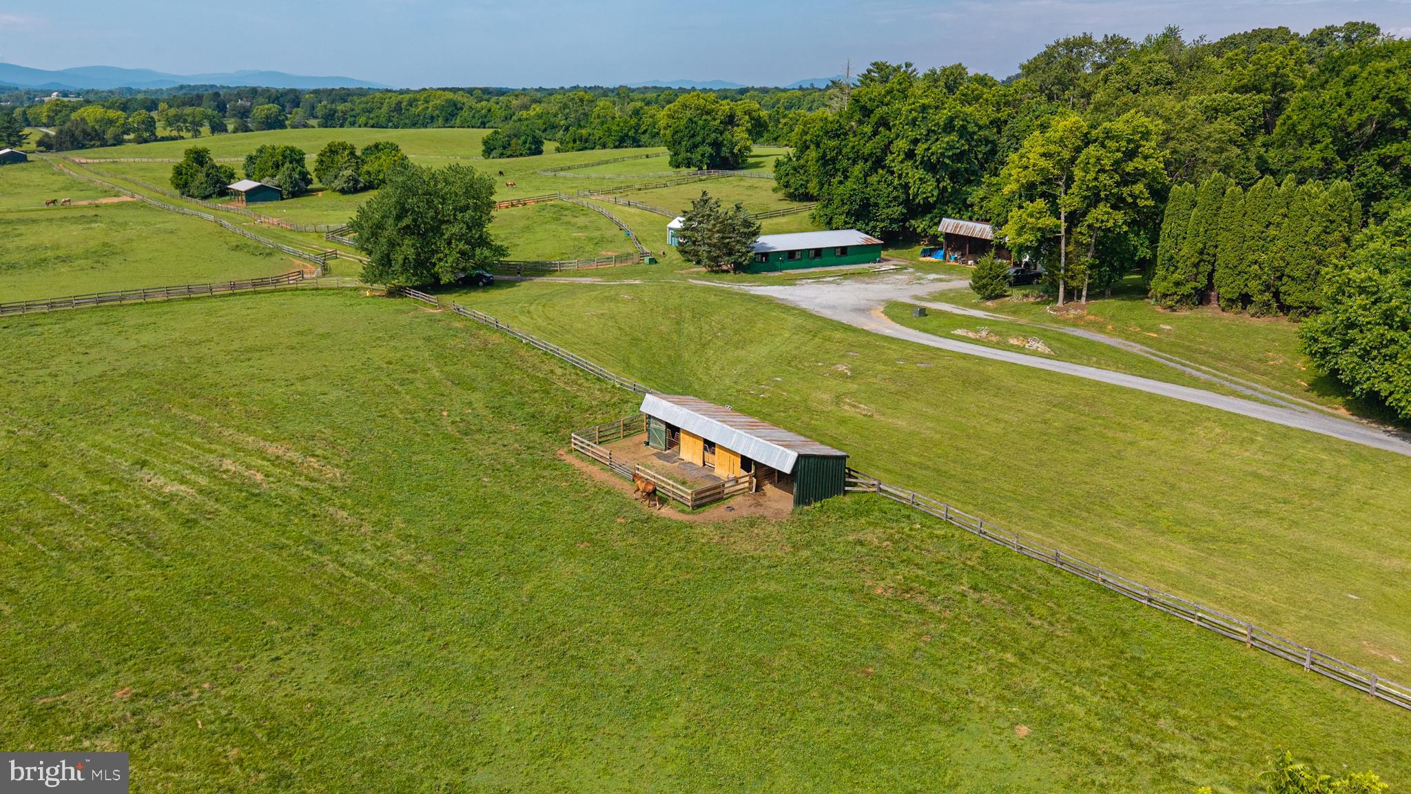 516 Clay Hill Road Boyce, VA 22620 - Photo 8 of 21 Gallery Image 8
