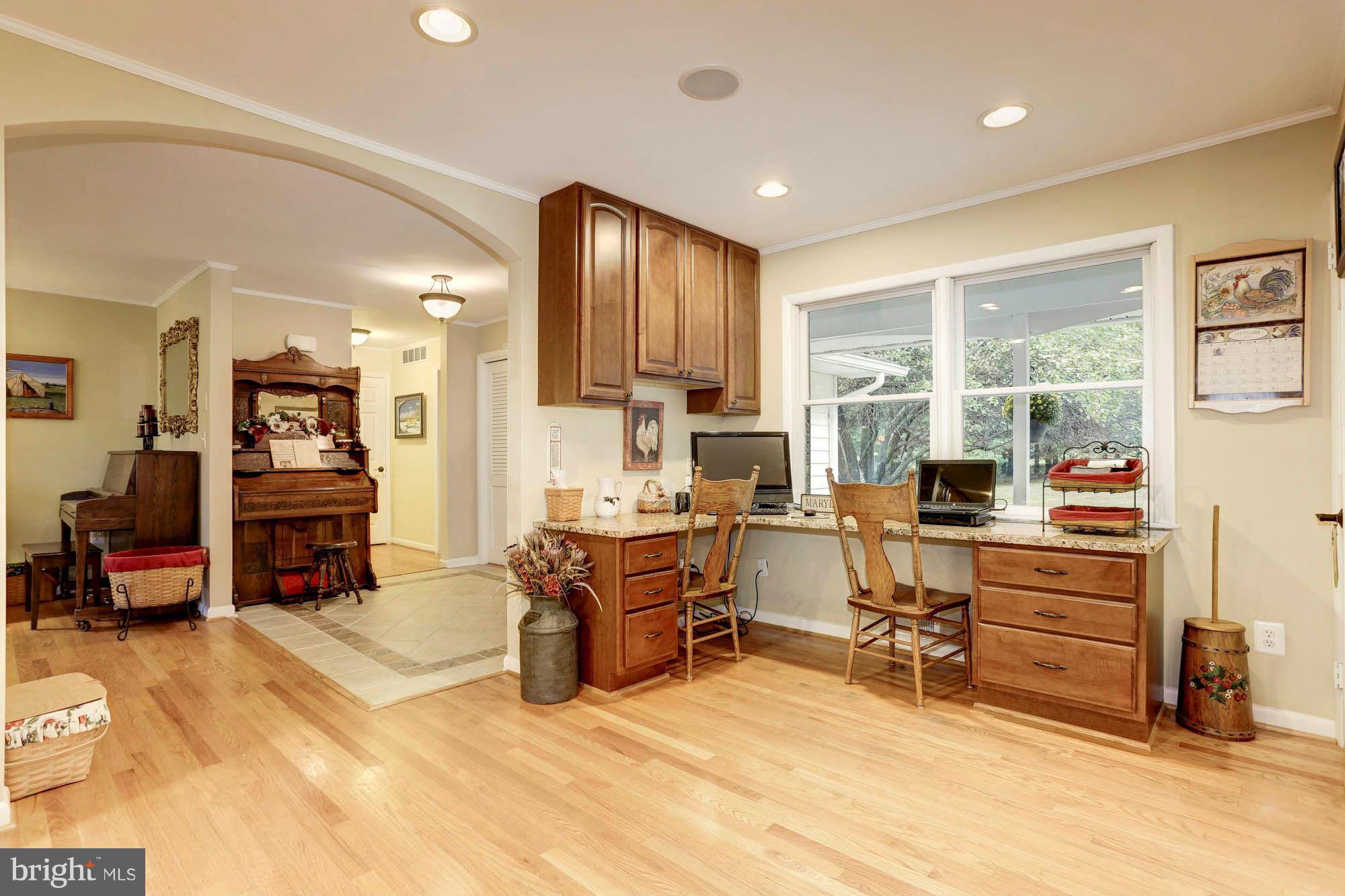 4012 Salem Bottom Road Westminster, MD 21157 - Photo 3 of 30 Community