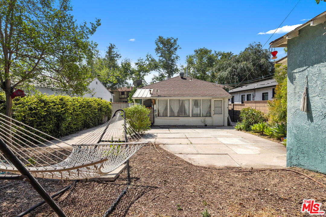 425 West Riverside Drive Burbank, CA 91506 - Photo 20 of 20