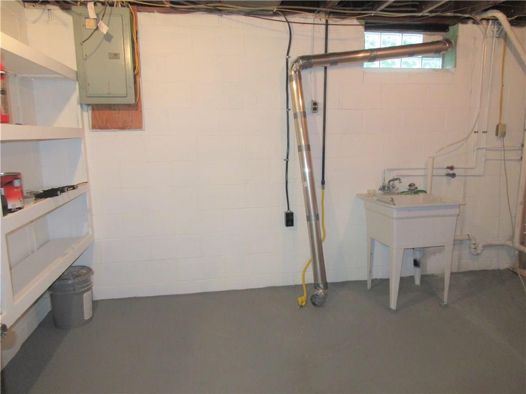 1235 Cascade Road Monaca, PA 15061 - Photo 16 of 23 Gallery Image 16