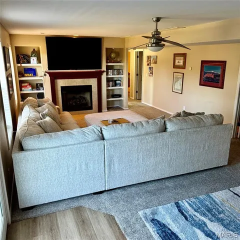 $460,000 | 109 Paradise Street, Waynesville, MO 65583