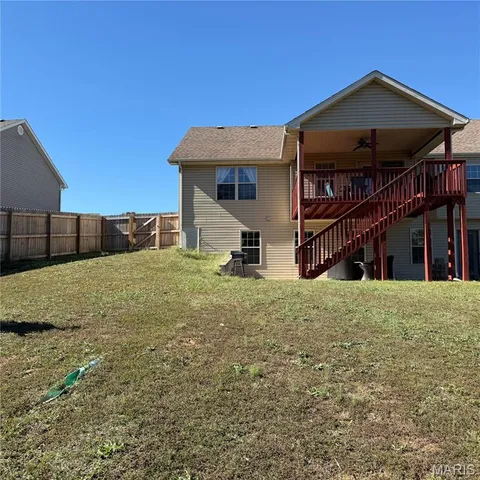 $460,000 | 109 Paradise Street, Waynesville, MO 65583