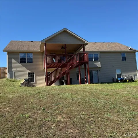 $460,000 | 109 Paradise Street, Waynesville, MO 65583