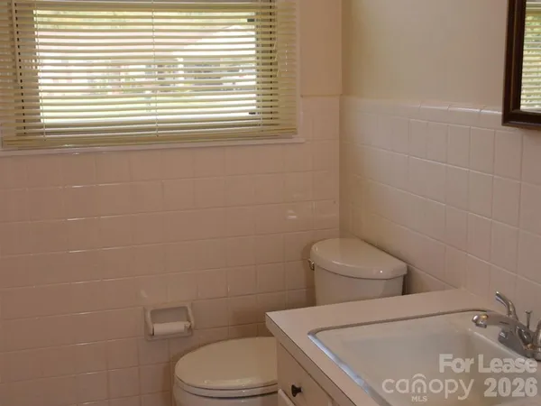 $1,625 | 1812 Cameron Road, Lincolnton, NC 28092