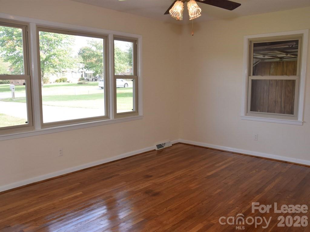 1812 Cameron Road Lincolnton, NC 28092 - Photo 3 of 23