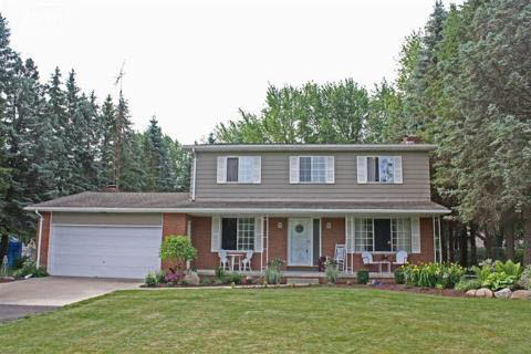 330 East River Road Flushing, MI 48433 - Photo 1 of 22 20217208.JPG