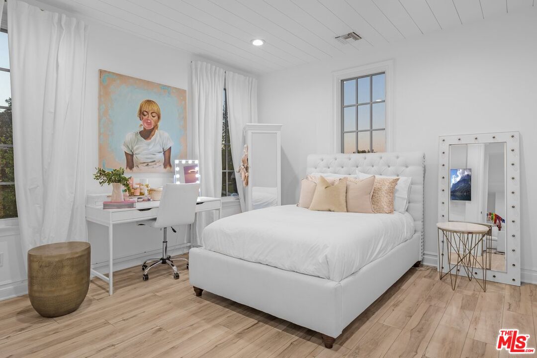 25300 Prado De Ambar Calabasas, CA 91302 - Photo 22 of 41