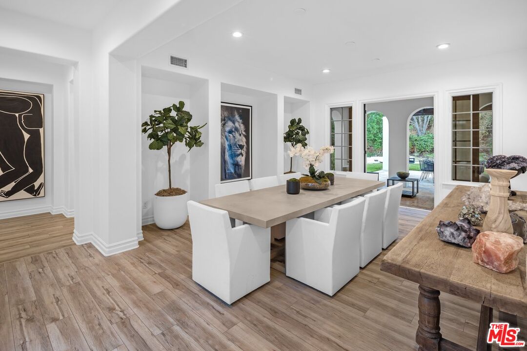 25300 Prado De Ambar Calabasas, CA 91302 - Photo 4 of 41