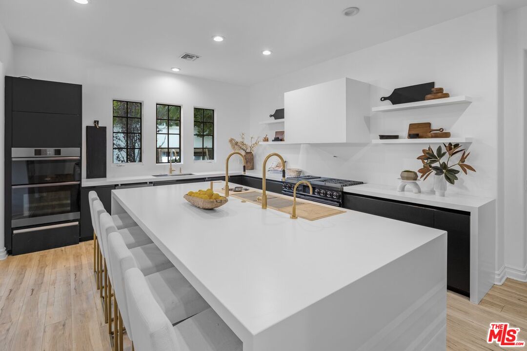 25300 Prado De Ambar Calabasas, CA 91302 - Photo 7 of 41