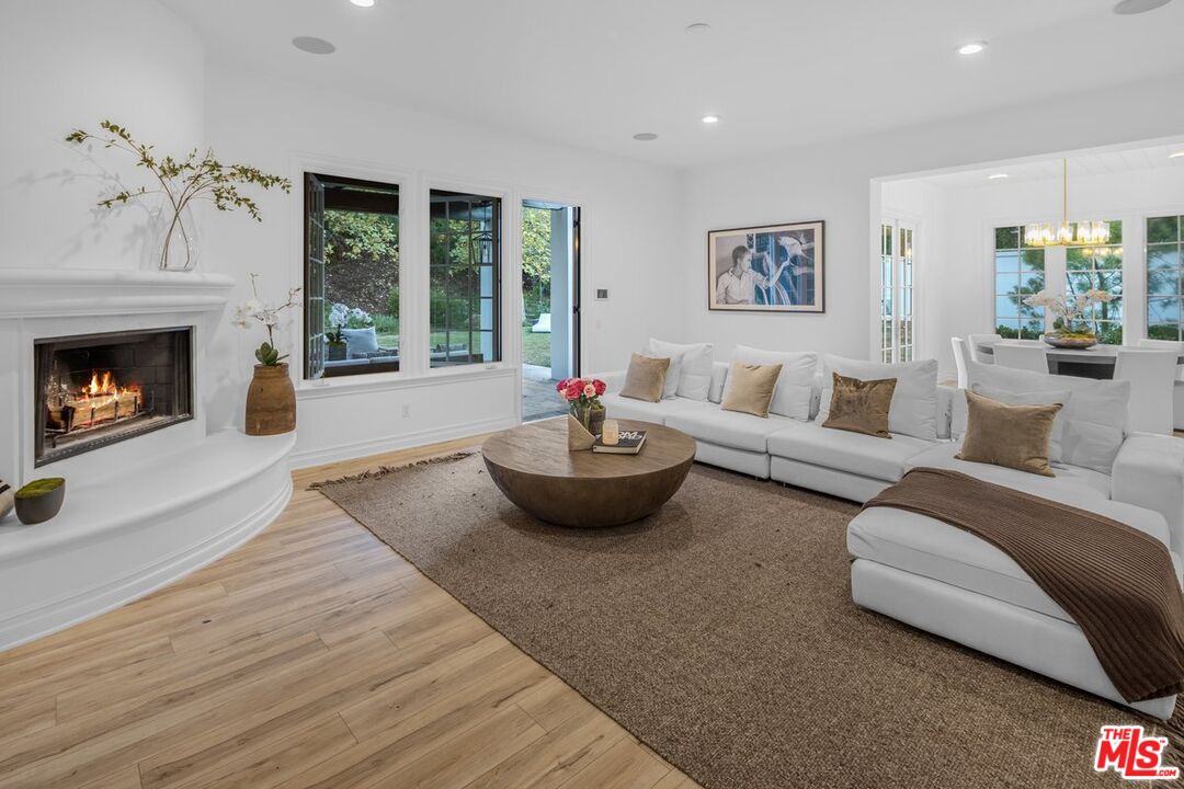 25300 Prado De Ambar Calabasas, CA 91302 - Photo 10 of 41