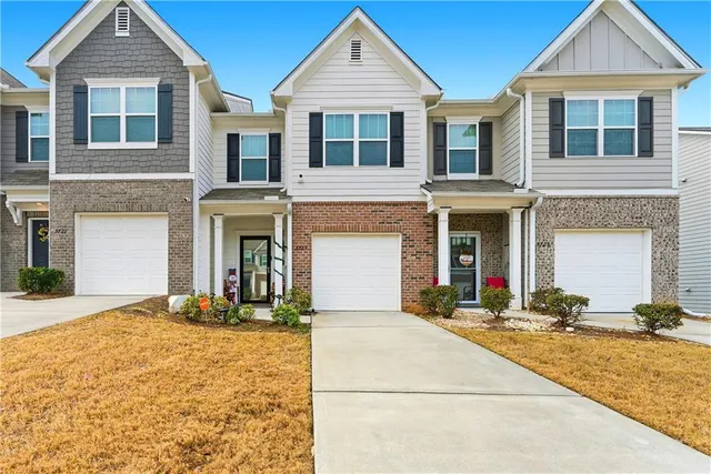 $247,350 | 5723 Union Pointe Drive, Union City, GA 30291