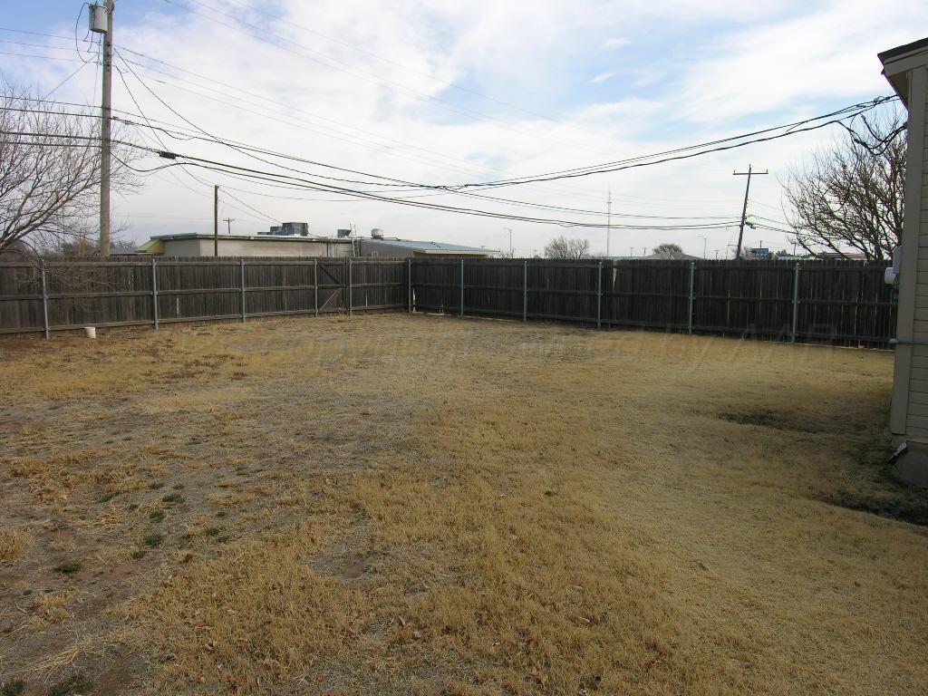 289 Overland Trail Fritch, TX 79036 - Photo 25 of 27 27-backyard