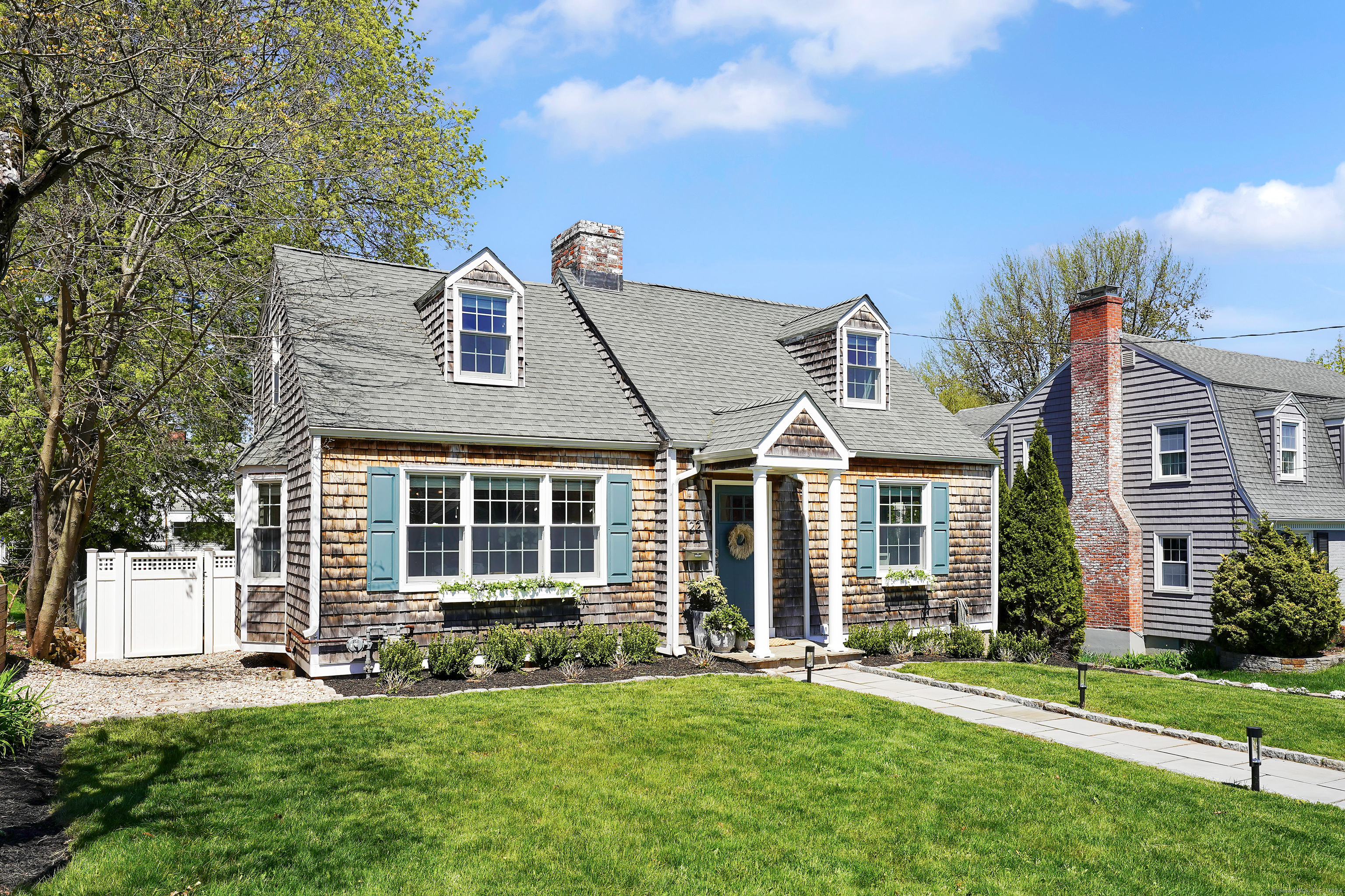 22 Thomson Road West Hartford, CT 06107 - Photo 1 of 1