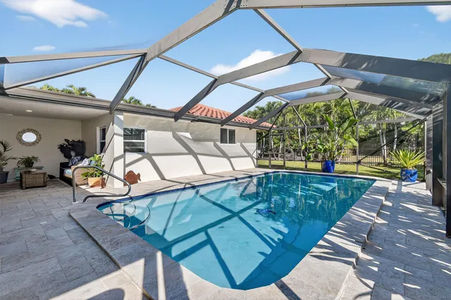 $1,498,000 | 198 Golfview Drive, Tequesta, FL 33469