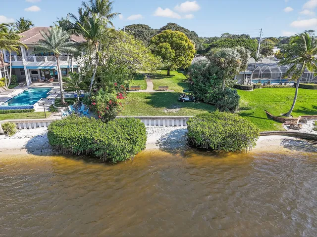 $1,498,000 | 198 Golfview Drive, Tequesta, FL 33469