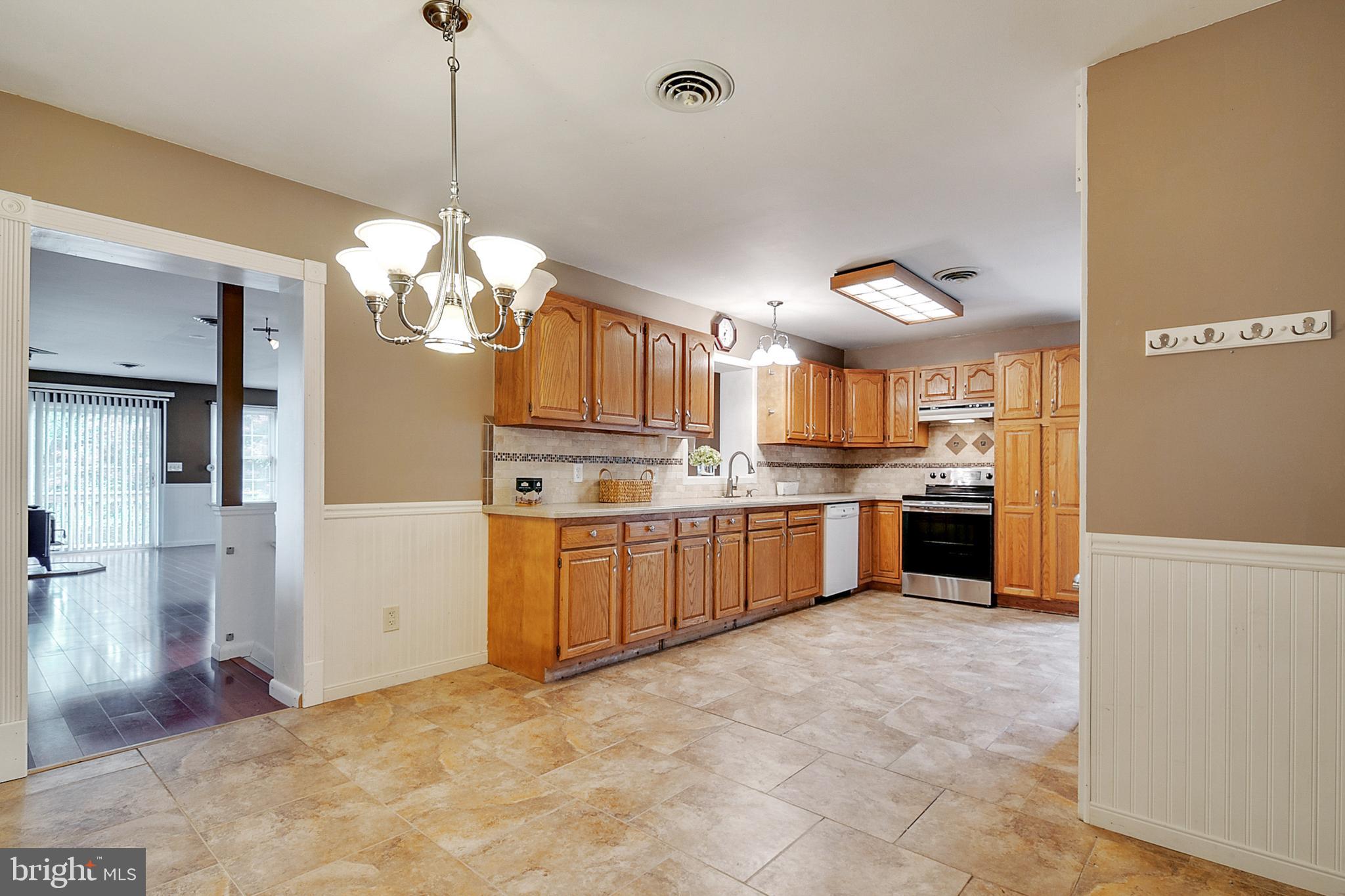 2149 Bethel Road Finksburg, MD 21048 - Photo 8 of 25 Kitchen - Opens to Large Great Room