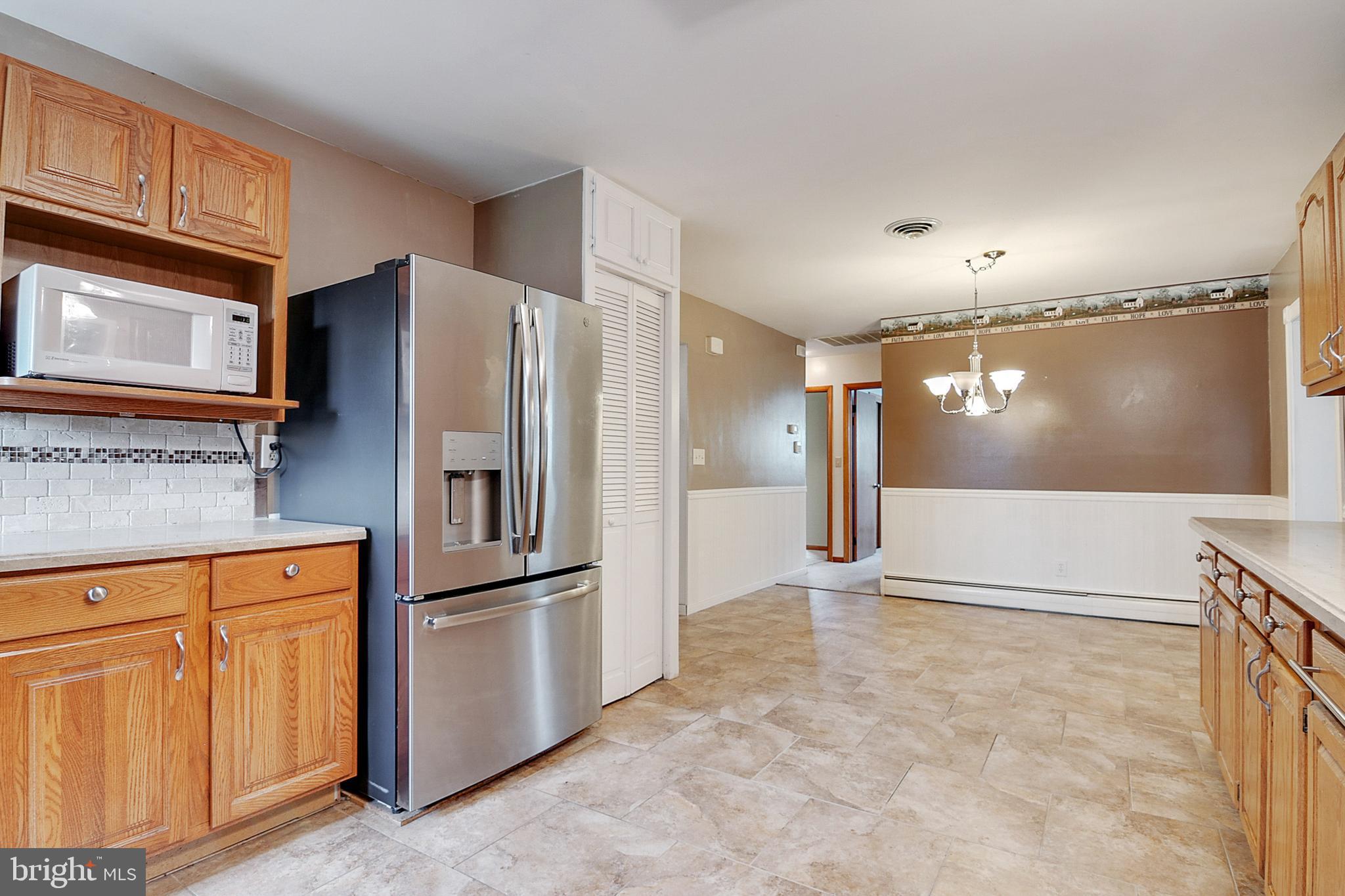 2149 Bethel Road Finksburg, MD 21048 - Photo 10 of 25 Eat - In Kitchen