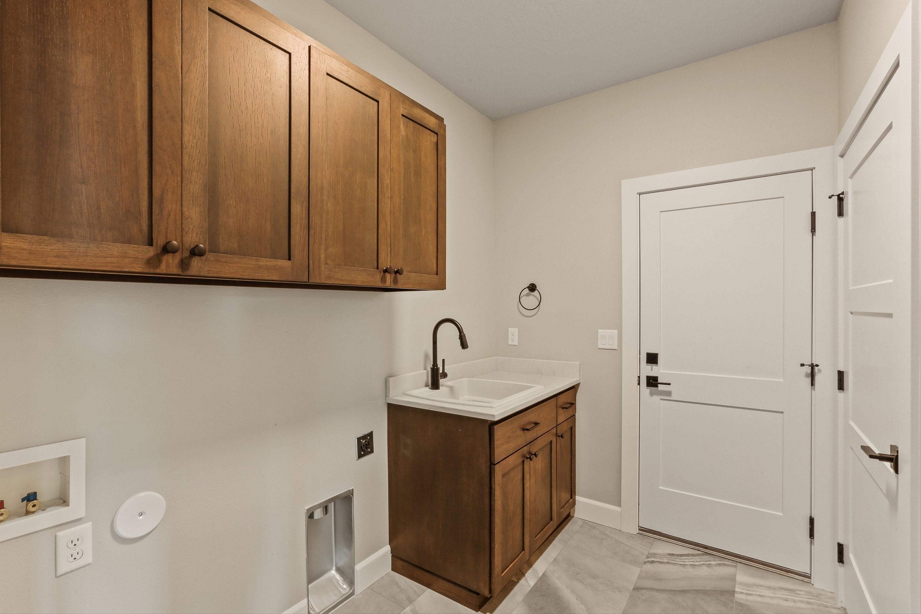 5212 South Scout Street Spokane, WA 99223 - Photo 16 of 27