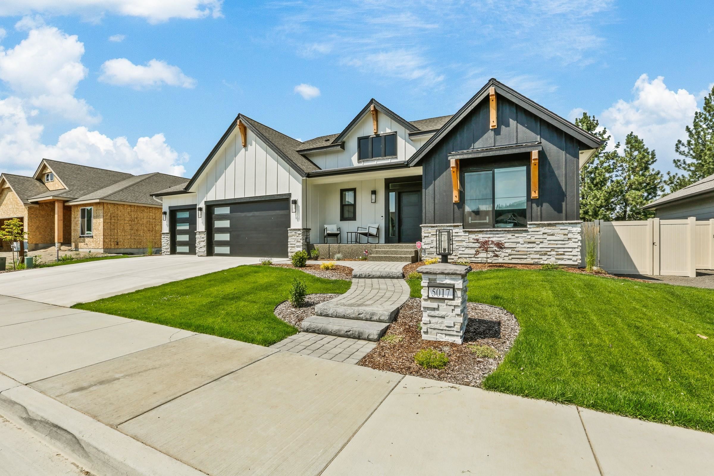 5212 South Scout Street Spokane, WA 99223 - Photo 2 of 27