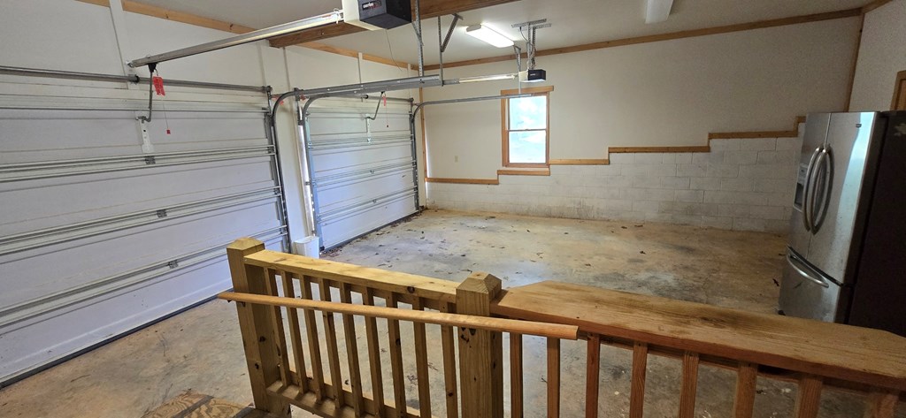 376 Crestview Drive Morganton, GA 30560 - Photo 23 of 37 a view of a walk in closet