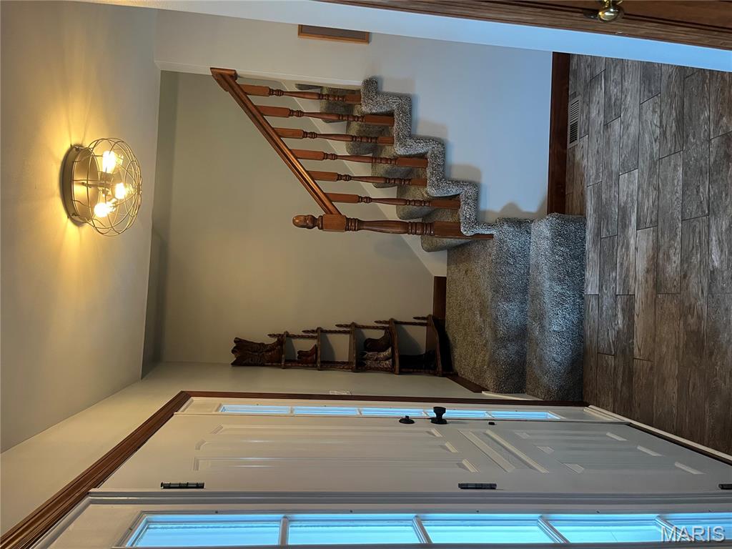 4606 Hickory Ridge View Court Eureka, MO 63025 - Photo 6 of 19