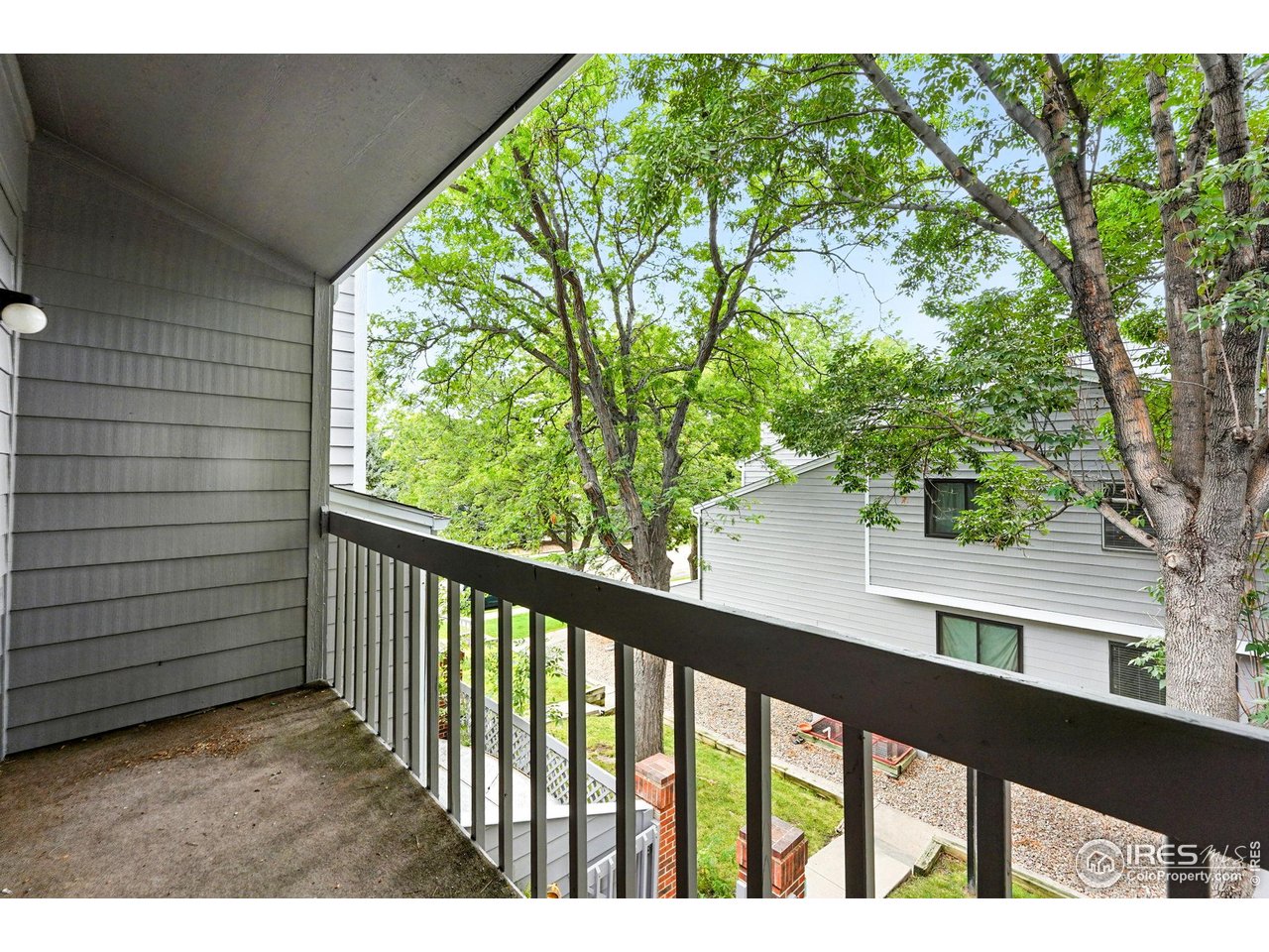 5016 Buckingham Road, Unit 4 Boulder, CO 80301 - Photo 15 of 22 a view of a porch