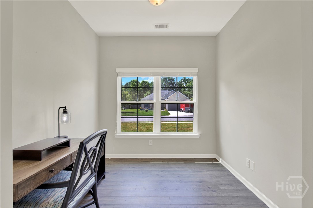 1 Shelby Road Savannah, GA 31405 - Photo 25 of 42 Master Study/Sitting Room