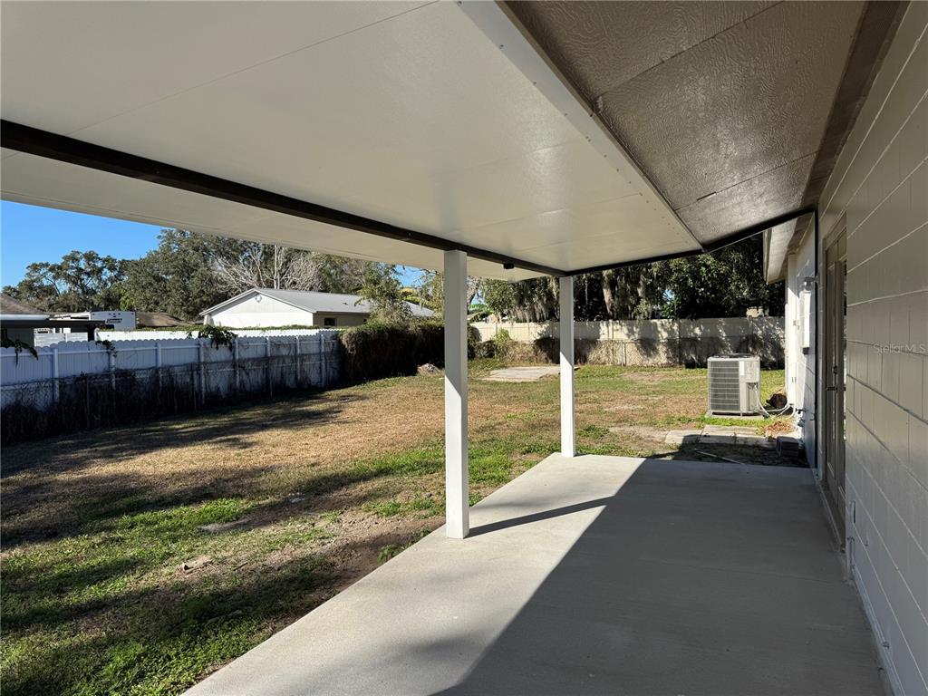 2527 Ridge Top Way Valrico, FL 33594 - Photo 30 of 31 a view of a porch