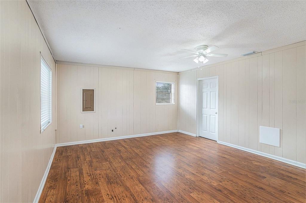 2527 Ridge Top Way Valrico, FL 33594 - Photo 5 of 29